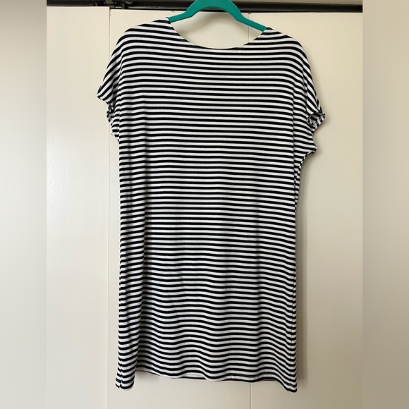 Fighting Eel Dress Kimmie size Small, new - Picture 1 of 7